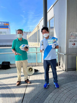 今朝はJR尼崎駅前スタート。