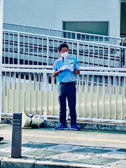 今朝は、JR尼崎駅前からスタート。2