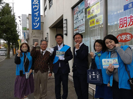 朝は阪神尼崎駅前から街頭宣伝させていただきました。