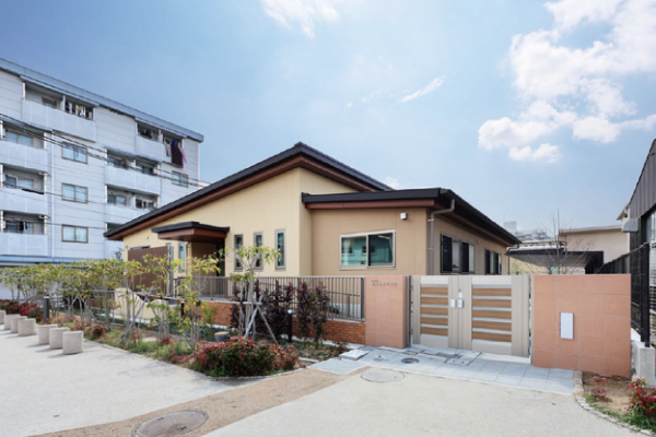 尼崎琴葉中学校