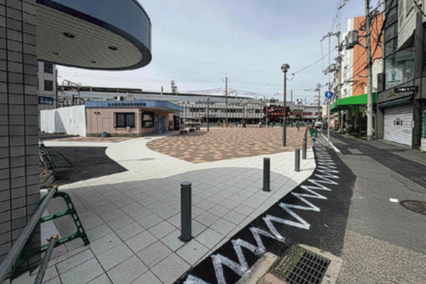阪急園田駅前広場